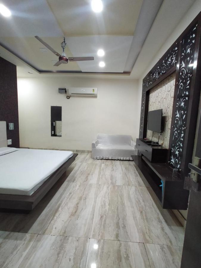 Hotel Prakash Regency Hapur Extérieur photo