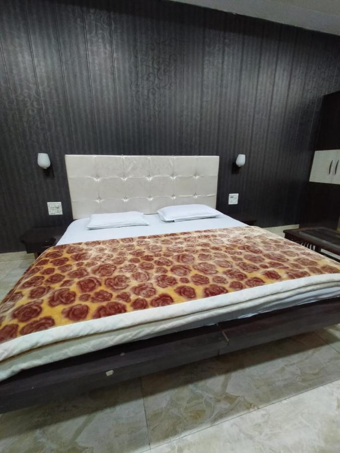 Hotel Prakash Regency Hapur Extérieur photo