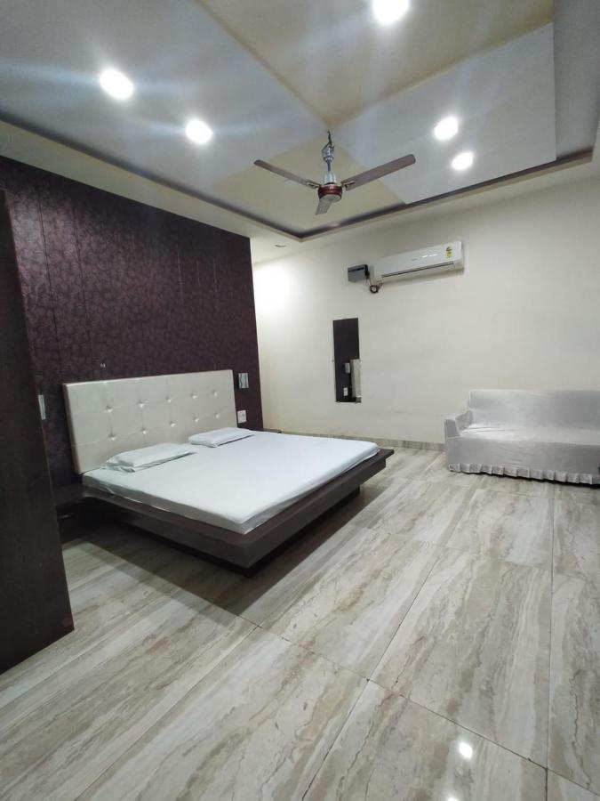 Hotel Prakash Regency Hapur Extérieur photo