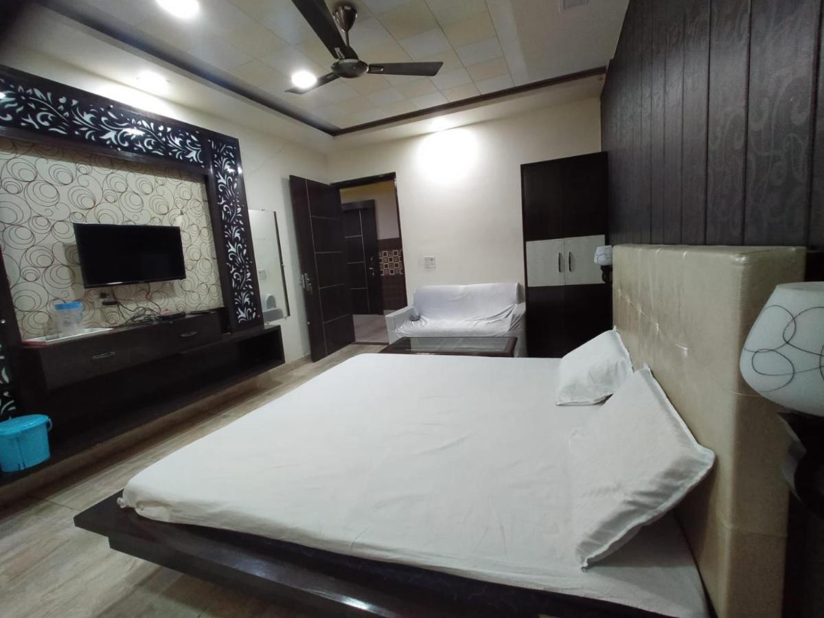 Hotel Prakash Regency Hapur Extérieur photo